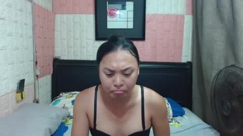 Snapshot of tssimplycutiets chatting on April 2026 10:40:02 AM Kirei online show from April 2026 10:40:02 AM