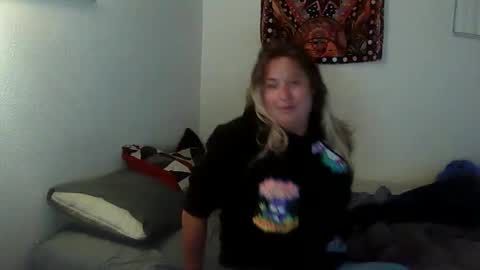 Snapshot of tstandi11 chatting on February 2026 02:32:01 AM Mr Gray Sweatpants online show from February 2026 02:32:01 AM