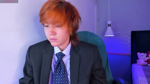 Snapshot of tsuki_maru chatting on July 2026 09:30:01 PM Maru online show from July 2026 09:30:01 PM