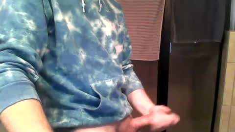 ttbyuiguy online show from December 2024 03:55:01 PM