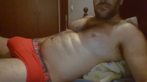 Snapshot of tuga_man_ chatting on December 2024 12:36:01 PM tuga man online show from December 2024 12:36:01 PM
