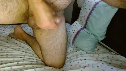 Snapshot of tuga_man_ chatting on May 2026 11:32:01 PM tuga man online show from May 2026 11:32:01 PM
