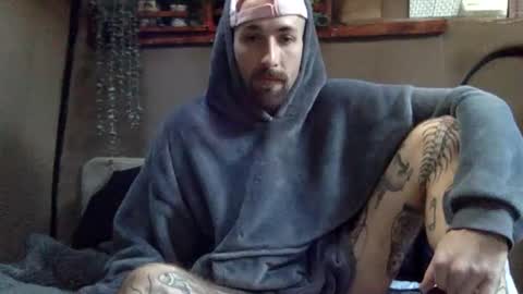 Snapshot of tuhands chatting on January 2025 02:15:02 PM Tuhands online show from January 2025 02:15:02 PM