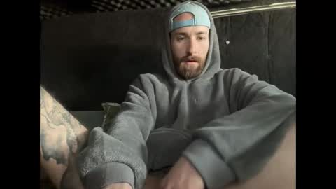 Snapshot of tuhands chatting on February 2026 09:50:01 AM Tuhands online show from February 2026 09:50:01 AM