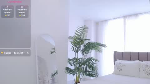 TumiLio online show from February 2025 12:33:01 PM