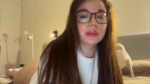 Snapshot of tutti_frutti_ chatting on March 2026 09:18:02 PM Ariana online show from March 2026 09:18:02 PM