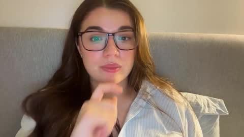 Snapshot of tutti_frutti_ chatting on March 2026 09:20:01 PM Ariana online show from March 2026 09:20:01 PM