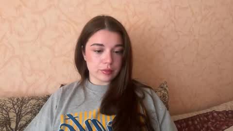 Snapshot of tutti_frutti_ chatting on April 2026 05:25:01 AM Ariana online show from April 2026 05:25:01 AM