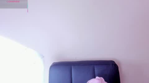 Snapshot of tutu_milf chatting on October 2025 01:12:02 PM Tutu online show from October 2025 01:12:02 PM