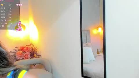 Snapshot of tutu_milf chatting on November 2025 07:14:01 PM Tutu online show from November 2025 07:14:01 PM
