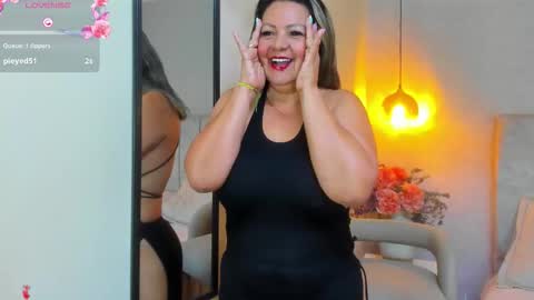 Snapshot of tutu_milf chatting on November 2025 12:34:01 PM Tutu online show from November 2025 12:34:01 PM