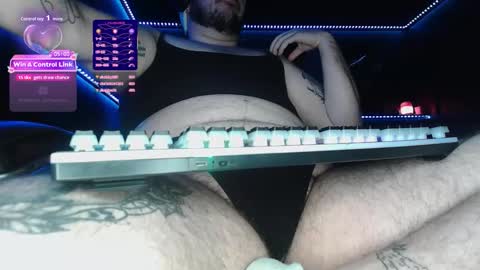 Alfie online show from December 2025 12:29:01 AM