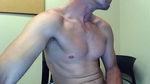 Snapshot of twayne29x chatting on April 2026 03:26:01 AM twayne29x online show from April 2026 03:26:01 AM