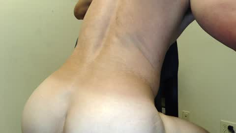 Snapshot of twayne29x chatting on April 2026 01:16:02 PM twayne29x online show from April 2026 01:16:02 PM