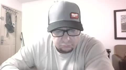 Tweeter74 online show from April 2026 05:27:02 AM