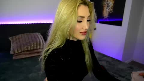 MayCarrey online show from February 2025 10:25:01 PM