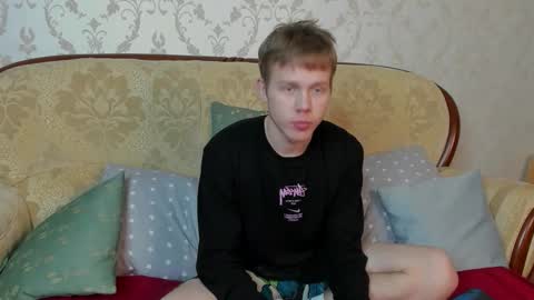 Angus online show from November 2025 07:12:01 PM