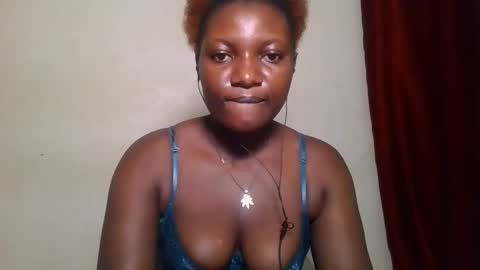 twerker_lyly online show from November 2025 06:29:01 PM