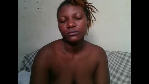 twerker_lyly online show from November 2025 06:24:02 AM