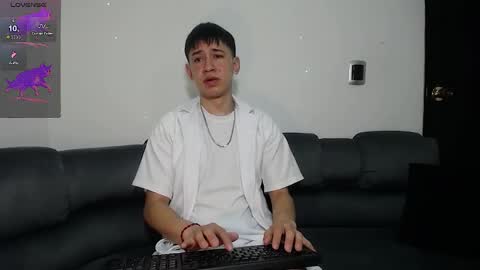 Mr Daren online show from March 2025 05:28:02 PM