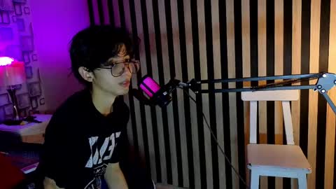 Snapshot of twink_sebas7 chatting on April 2026 12:07:01 PM Sebastin online show from April 2026 12:07:01 PM