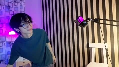 Snapshot of twink_sebas7 chatting on May 2026 12:10:01 PM Sebastin online show from May 2026 12:10:01 PM