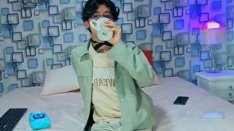 Snapshot of twink_sebas7 chatting on May 2026 12:12:01 PM Sebastin online show from May 2026 12:12:01 PM