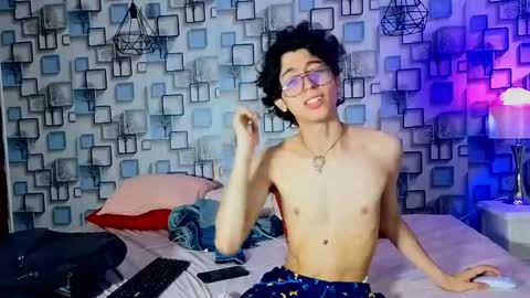 Snapshot of twink_sebas7 chatting on May 2026 12:09:02 PM Sebastin online show from May 2026 12:09:02 PM