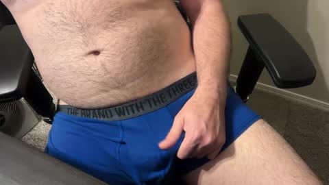 Snapshot of twinkboylover321 chatting on December 2025 04:29:02 AM Tell me what to do online show from December 2025 04:29:02 AM