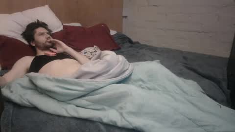 Twinkie 333 online show from October 2025 04:13:01 AM