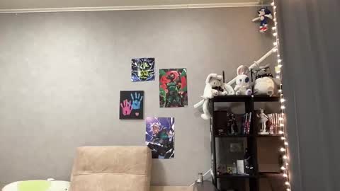 twinkiedoll online show from October 2025 07:45:02 PM