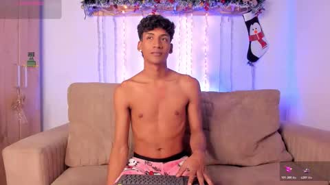 Snapshot of twinksboys_23 chatting on December 2025 07:04:02 AM twinksboys_23 online show from December 2025 07:04:02 AM