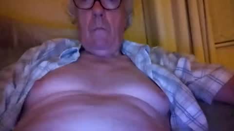 Leslie online show from June 2026 11:21:02 PM