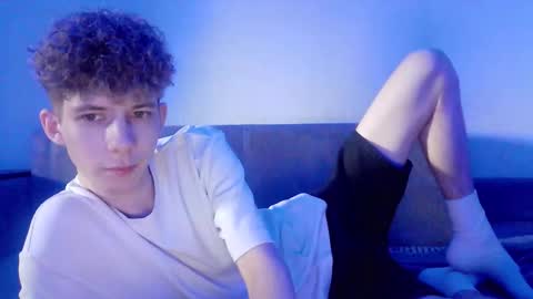 TwiShadow online show from February 2026 08:35:02 AM