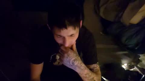 Snapshot of twistedblizzy chatting on December 2024 12:28:01 PM TwistedBlizzy online show from December 2024 12:28:01 PM