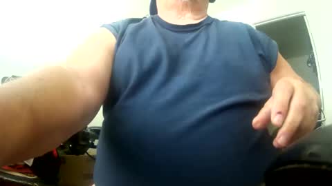 two_wheels_two_balls online show from May 2026 07:00:02 PM