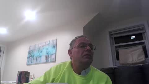 Snapshot of twopeopleinlove chatting on February 2025 10:20:02 AM Twopeopleinlove online show from February 2025 10:20:02 AM