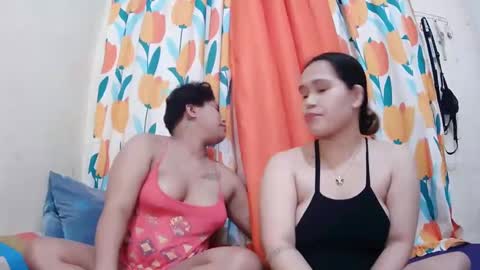 Lyn and lea online show from February 2025 09:43:02 AM