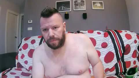 Txan  Chan online show from December 2025 10:39:02 PM