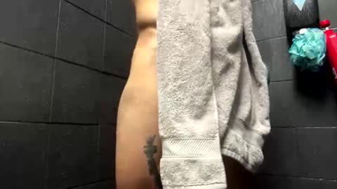 Snapshot of txsaltnpepper chatting on February 2026 03:19:02 PM txsaltnpepper online show from February 2026 03:19:02 PM