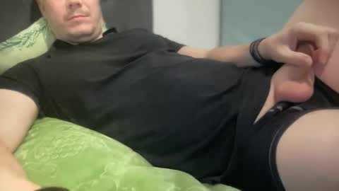 Snapshot of tyber87 chatting on November 2025 04:03:01 PM Padrynhyo online show from November 2025 04:03:01 PM