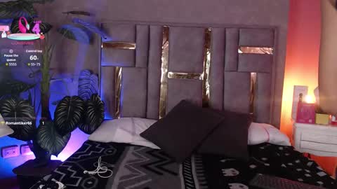 tyla_ks online show from December 2025 07:55:01 PM