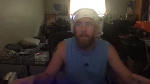 tylahfae online show from October 2025 05:45:02 PM