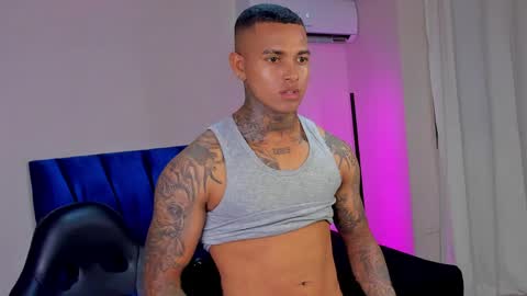 Snapshot of tyler_bell_ chatting on April 2026 04:16:01 AM tyler_bell_ online show from April 2026 04:16:01 AM