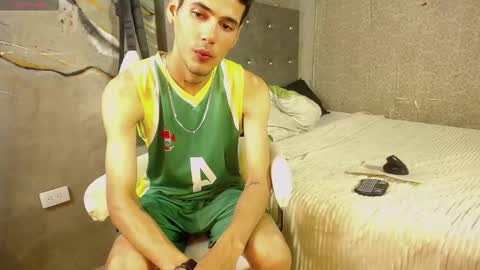 Snapshot of tyler_coopr chatting on November 2025 04:23:01 AM tyler cooper online show from November 2025 04:23:01 AM