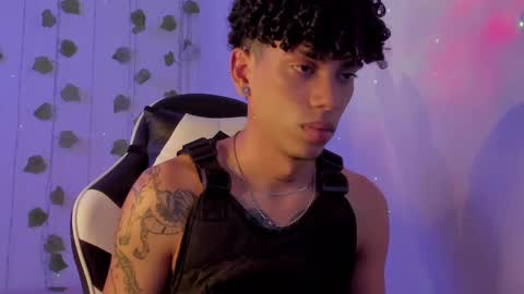 Snapshot of tyler_garcia_ chatting on February 2025 05:53:01 AM Tyler Garcia online show from February 2025 05:53:01 AM