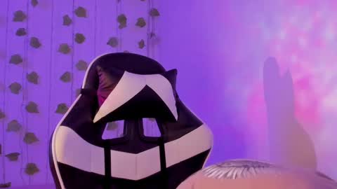 Snapshot of tyler_garcia_ chatting on February 2025 06:45:02 AM Tyler Garcia online show from February 2025 06:45:02 AM