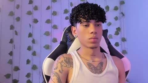 Snapshot of tyler_garcia_ chatting on February 2025 07:23:01 AM Tyler Garcia online show from February 2025 07:23:01 AM