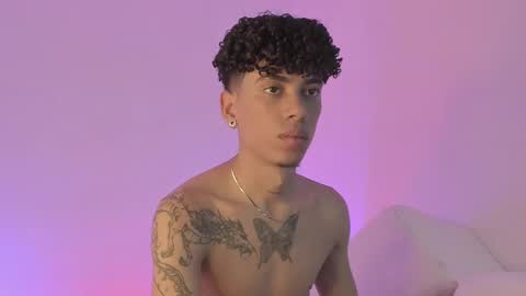 Snapshot of tyler_garcia_ chatting on March 2025 04:28:01 AM Tyler Garcia online show from March 2025 04:28:01 AM