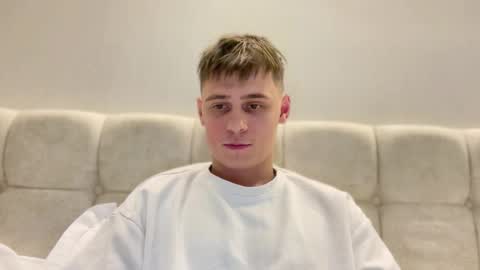 tyler_garrner online show from September 2025 05:23:01 PM